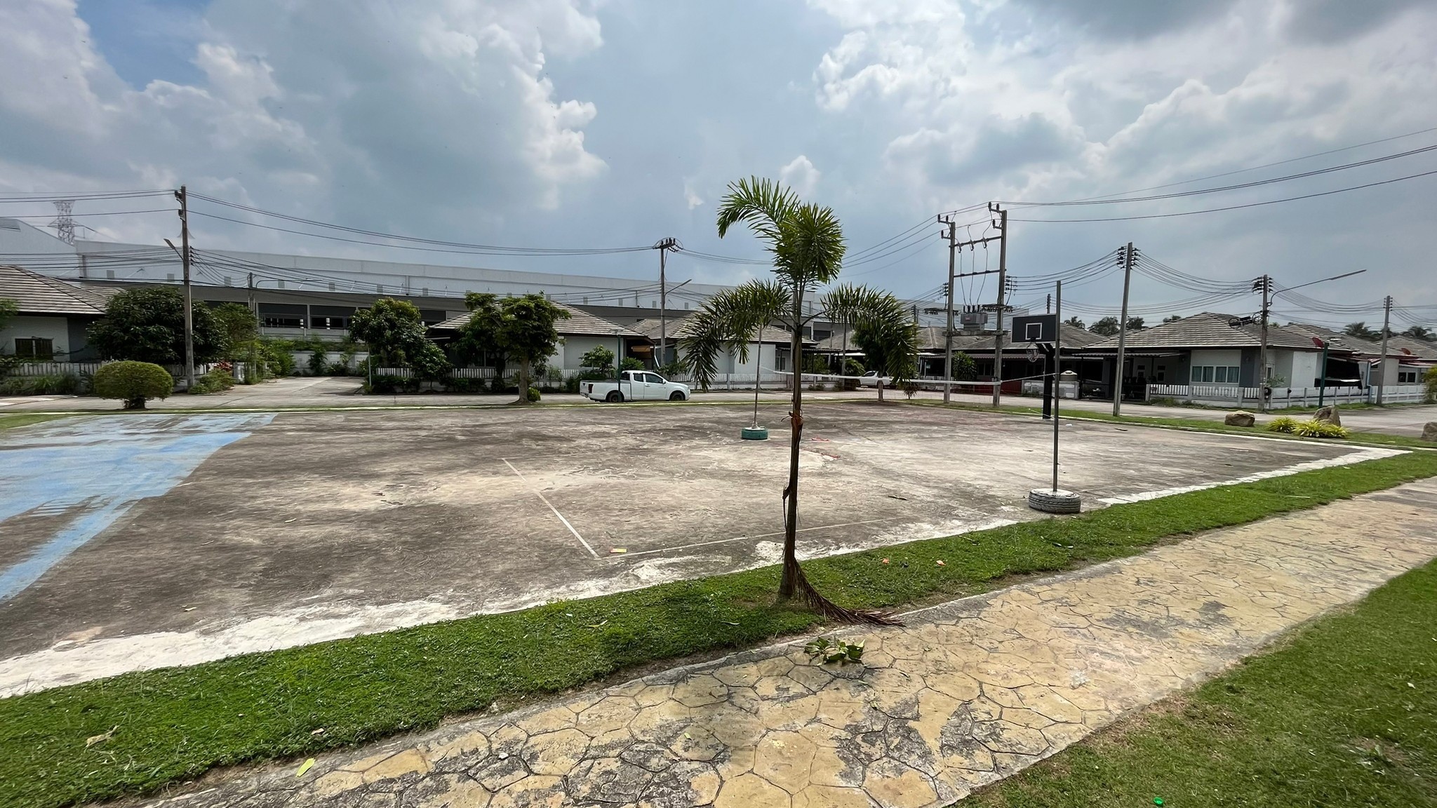 ประกาศฟรี! ซื้อ-ขาย-เช่า คอนโด บ้าน ทาวน์โฮม ที่ดิน และพื้นที่เชิงพาณิชย์ทั่วประเทศไทย ทุกทำเล ทุกงบประมาณ ไม่มีค่าใช้จ่าย ลงง่าย ขายไว เข้าถึงผู้ซื้อโดยตรง 4 247767pic3.jpg