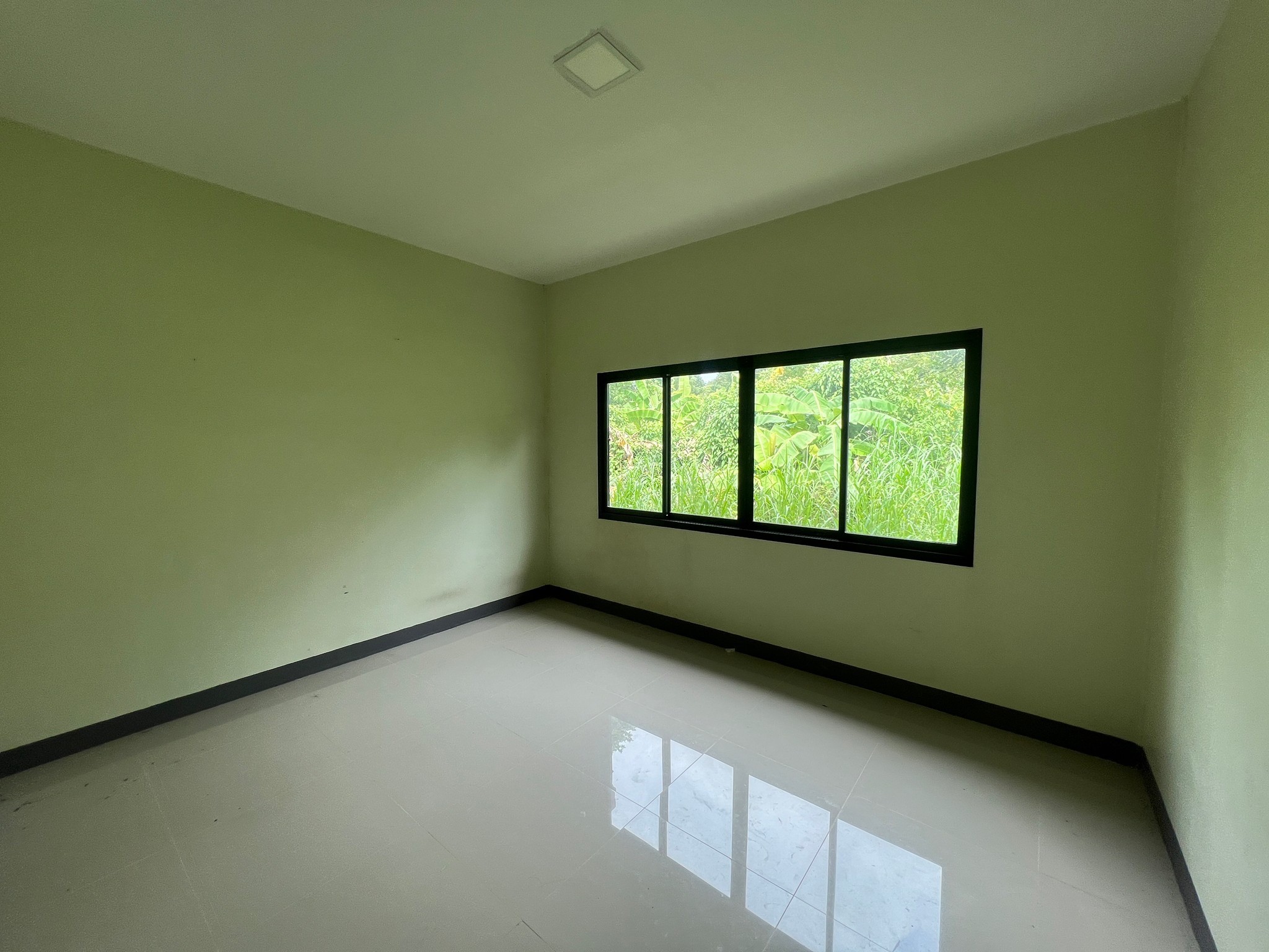 ประกาศฟรี! ซื้อ-ขาย-เช่า คอนโด บ้าน ทาวน์โฮม ที่ดิน และพื้นที่เชิงพาณิชย์ทั่วประเทศไทย ทุกทำเล ทุกงบประมาณ ไม่มีค่าใช้จ่าย ลงง่าย ขายไว เข้าถึงผู้ซื้อโดยตรง 5 247766pic4.jpg