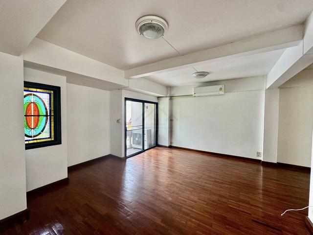 ประกาศฟรี! ซื้อ-ขาย-เช่า คอนโด บ้าน ทาวน์โฮม ที่ดิน และพื้นที่เชิงพาณิชย์ทั่วประเทศไทย ทุกทำเล ทุกงบประมาณ ไม่มีค่าใช้จ่าย ลงง่าย ขายไว เข้าถึงผู้ซื้อโดยตรง 5 510677pic4.jpg