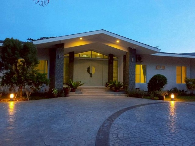 ประกาศฟรี! ซื้อ-ขาย-เช่า คอนโด บ้าน ทาวน์โฮม ที่ดิน และพื้นที่เชิงพาณิชย์ทั่วประเทศไทย ทุกทำเล ทุกงบประมาณ ไม่มีค่าใช้จ่าย ลงง่าย ขายไว เข้าถึงผู้ซื้อโดยตรง 2 248832pic1.jpg