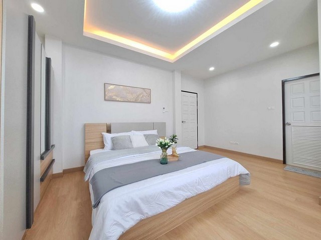 ประกาศฟรี! ซื้อ-ขาย-เช่า คอนโด บ้าน ทาวน์โฮม ที่ดิน และพื้นที่เชิงพาณิชย์ทั่วประเทศไทย ทุกทำเล ทุกงบประมาณ ไม่มีค่าใช้จ่าย ลงง่าย ขายไว เข้าถึงผู้ซื้อโดยตรง 5 248829pic4.jpg