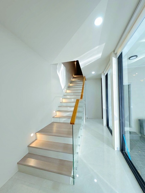 ประกาศฟรี! ซื้อ-ขาย-เช่า คอนโด บ้าน ทาวน์โฮม ที่ดิน และพื้นที่เชิงพาณิชย์ทั่วประเทศไทย ทุกทำเล ทุกงบประมาณ ไม่มีค่าใช้จ่าย ลงง่าย ขายไว เข้าถึงผู้ซื้อโดยตรง 4 248497pic3.jpg