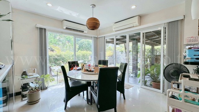 ประกาศฟรี! ซื้อ-ขาย-เช่า คอนโด บ้าน ทาวน์โฮม ที่ดิน และพื้นที่เชิงพาณิชย์ทั่วประเทศไทย ทุกทำเล ทุกงบประมาณ ไม่มีค่าใช้จ่าย ลงง่าย ขายไว เข้าถึงผู้ซื้อโดยตรง 5 203843pic4.jpg