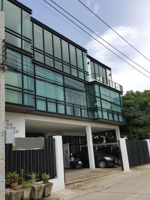 ประกาศฟรี! ซื้อ-ขาย-เช่า คอนโด บ้าน ทาวน์โฮม ที่ดิน และพื้นที่เชิงพาณิชย์ทั่วประเทศไทย ทุกทำเล ทุกงบประมาณ ไม่มีค่าใช้จ่าย ลงง่าย ขายไว เข้าถึงผู้ซื้อโดยตรง 2 507779pic1.jpg