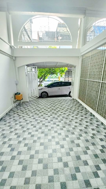 ประกาศฟรี! ซื้อ-ขาย-เช่า คอนโด บ้าน ทาวน์โฮม ที่ดิน และพื้นที่เชิงพาณิชย์ทั่วประเทศไทย ทุกทำเล ทุกงบประมาณ ไม่มีค่าใช้จ่าย ลงง่าย ขายไว เข้าถึงผู้ซื้อโดยตรง 3 248488pic2.jpg