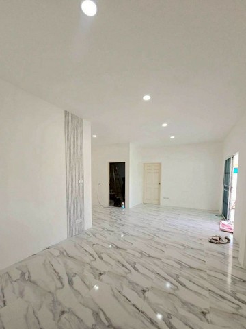 ประกาศฟรี! ซื้อ-ขาย-เช่า คอนโด บ้าน ทาวน์โฮม ที่ดิน และพื้นที่เชิงพาณิชย์ทั่วประเทศไทย ทุกทำเล ทุกงบประมาณ ไม่มีค่าใช้จ่าย ลงง่าย ขายไว เข้าถึงผู้ซื้อโดยตรง 4 295004pic3.jpg