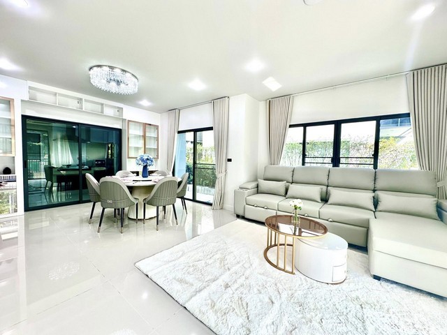 ประกาศฟรี! ซื้อ-ขาย-เช่า คอนโด บ้าน ทาวน์โฮม ที่ดิน และพื้นที่เชิงพาณิชย์ทั่วประเทศไทย ทุกทำเล ทุกงบประมาณ ไม่มีค่าใช้จ่าย ลงง่าย ขายไว เข้าถึงผู้ซื้อโดยตรง 2 511179pic1.jpg