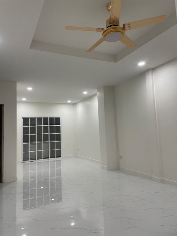 ประกาศฟรี! ซื้อ-ขาย-เช่า คอนโด บ้าน ทาวน์โฮม ที่ดิน และพื้นที่เชิงพาณิชย์ทั่วประเทศไทย ทุกทำเล ทุกงบประมาณ ไม่มีค่าใช้จ่าย ลงง่าย ขายไว เข้าถึงผู้ซื้อโดยตรง 3 313736pic2.jpg