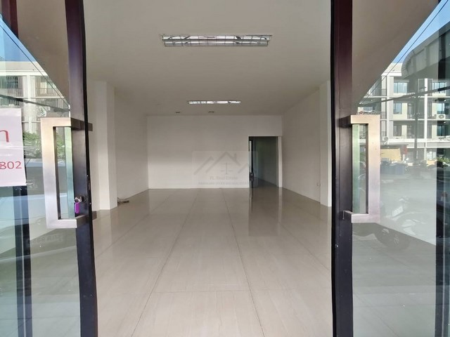 ประกาศฟรี! ซื้อ-ขาย-เช่า คอนโด บ้าน ทาวน์โฮม ที่ดิน และพื้นที่เชิงพาณิชย์ทั่วประเทศไทย ทุกทำเล ทุกงบประมาณ ไม่มีค่าใช้จ่าย ลงง่าย ขายไว เข้าถึงผู้ซื้อโดยตรง 3 511282pic2.jpg