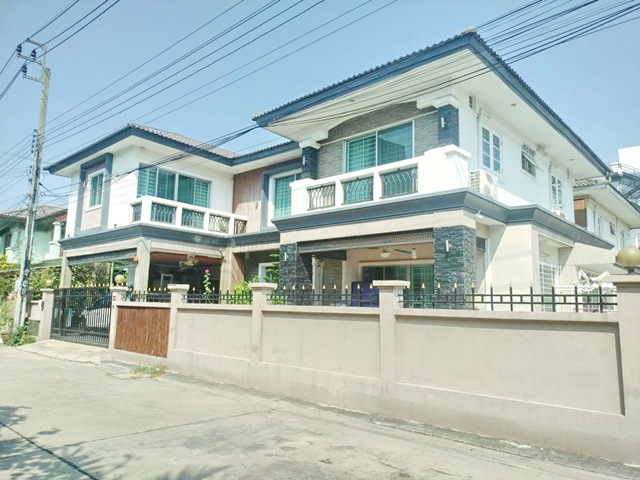 ประกาศฟรี! ซื้อ-ขาย-เช่า คอนโด บ้าน ทาวน์โฮม ที่ดิน และพื้นที่เชิงพาณิชย์ทั่วประเทศไทย ทุกทำเล ทุกงบประมาณ ไม่มีค่าใช้จ่าย ลงง่าย ขายไว เข้าถึงผู้ซื้อโดยตรง 2 248942pic1.jpg