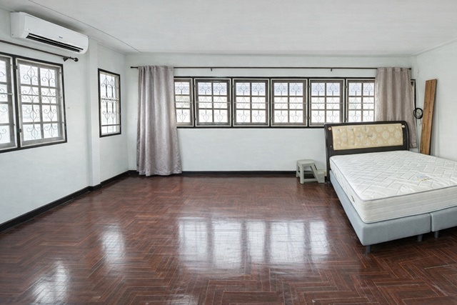 ประกาศฟรี! ซื้อ-ขาย-เช่า คอนโด บ้าน ทาวน์โฮม ที่ดิน และพื้นที่เชิงพาณิชย์ทั่วประเทศไทย ทุกทำเล ทุกงบประมาณ ไม่มีค่าใช้จ่าย ลงง่าย ขายไว เข้าถึงผู้ซื้อโดยตรง 5 248932pic4.jpg