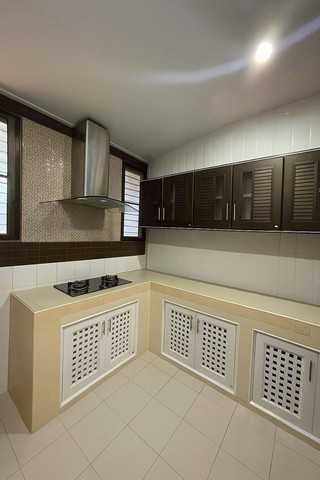 ประกาศฟรี! ซื้อ-ขาย-เช่า คอนโด บ้าน ทาวน์โฮม ที่ดิน และพื้นที่เชิงพาณิชย์ทั่วประเทศไทย ทุกทำเล ทุกงบประมาณ ไม่มีค่าใช้จ่าย ลงง่าย ขายไว เข้าถึงผู้ซื้อโดยตรง 5 248988pic4.jpg