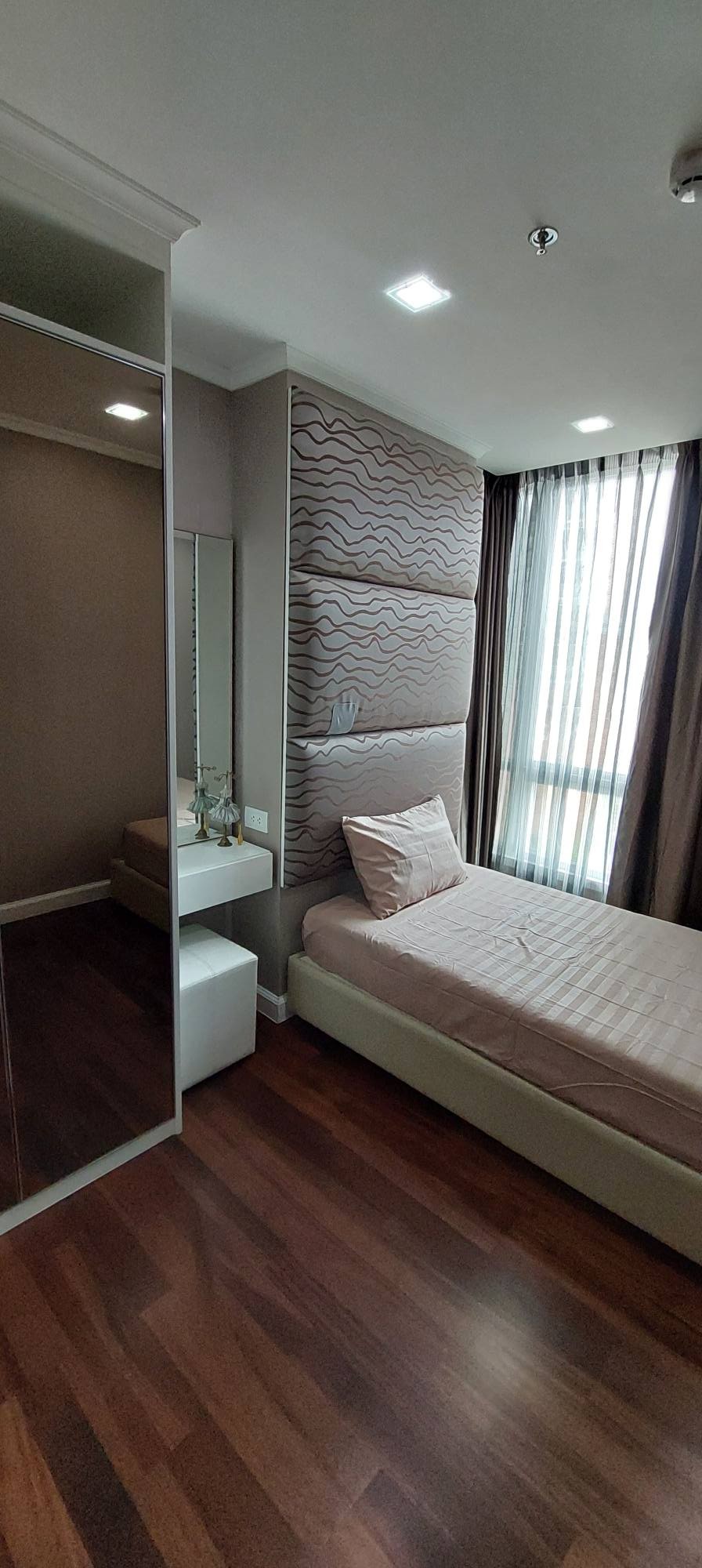 ประกาศฟรี! ซื้อ-ขาย-เช่า คอนโด บ้าน ทาวน์โฮม ที่ดิน และพื้นที่เชิงพาณิชย์ทั่วประเทศไทย ทุกทำเล ทุกงบประมาณ ไม่มีค่าใช้จ่าย ลงง่าย ขายไว เข้าถึงผู้ซื้อโดยตรง 3 511347pic2.jpg