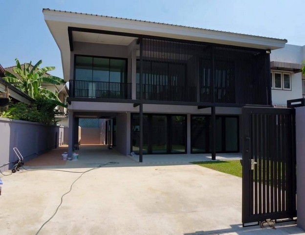 ประกาศฟรี! ซื้อ-ขาย-เช่า คอนโด บ้าน ทาวน์โฮม ที่ดิน และพื้นที่เชิงพาณิชย์ทั่วประเทศไทย ทุกทำเล ทุกงบประมาณ ไม่มีค่าใช้จ่าย ลงง่าย ขายไว เข้าถึงผู้ซื้อโดยตรง 2 511363pic1.jpg