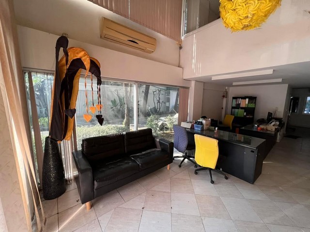 ประกาศฟรี! ซื้อ-ขาย-เช่า คอนโด บ้าน ทาวน์โฮม ที่ดิน และพื้นที่เชิงพาณิชย์ทั่วประเทศไทย ทุกทำเล ทุกงบประมาณ ไม่มีค่าใช้จ่าย ลงง่าย ขายไว เข้าถึงผู้ซื้อโดยตรง 4 511354pic3.jpg