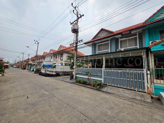 ประกาศฟรี! ซื้อ-ขาย-เช่า คอนโด บ้าน ทาวน์โฮม ที่ดิน และพื้นที่เชิงพาณิชย์ทั่วประเทศไทย ทุกทำเล ทุกงบประมาณ ไม่มีค่าใช้จ่าย ลงง่าย ขายไว เข้าถึงผู้ซื้อโดยตรง 4 287601pic3.jpg