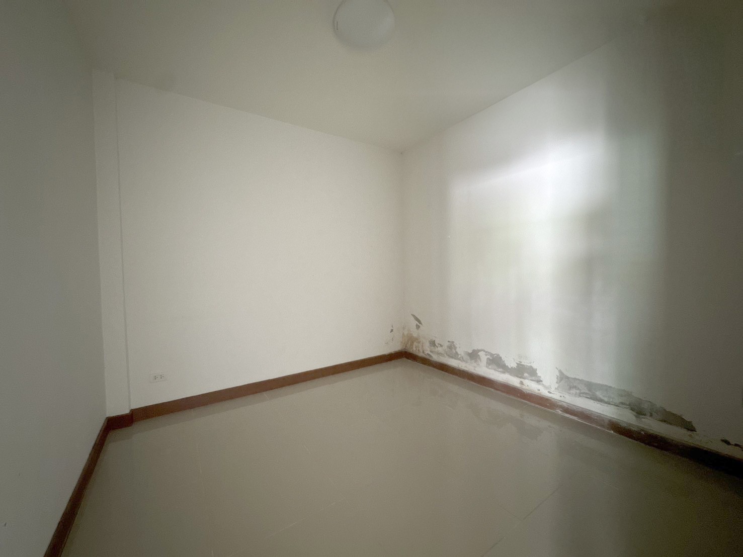 ประกาศฟรี! ซื้อ-ขาย-เช่า คอนโด บ้าน ทาวน์โฮม ที่ดิน และพื้นที่เชิงพาณิชย์ทั่วประเทศไทย ทุกทำเล ทุกงบประมาณ ไม่มีค่าใช้จ่าย ลงง่าย ขายไว เข้าถึงผู้ซื้อโดยตรง 4 247861pic3.jpg