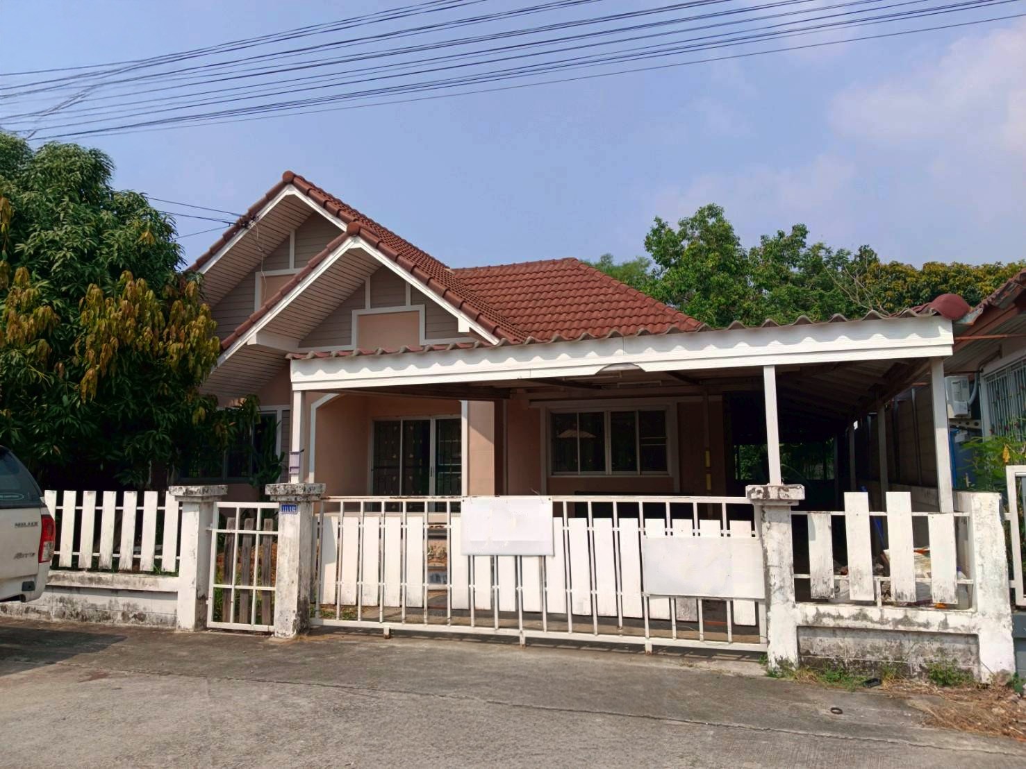 ประกาศฟรี! ซื้อ-ขาย-เช่า คอนโด บ้าน ทาวน์โฮม ที่ดิน และพื้นที่เชิงพาณิชย์ทั่วประเทศไทย ทุกทำเล ทุกงบประมาณ ไม่มีค่าใช้จ่าย ลงง่าย ขายไว เข้าถึงผู้ซื้อโดยตรง 4 247841pic3.jpg