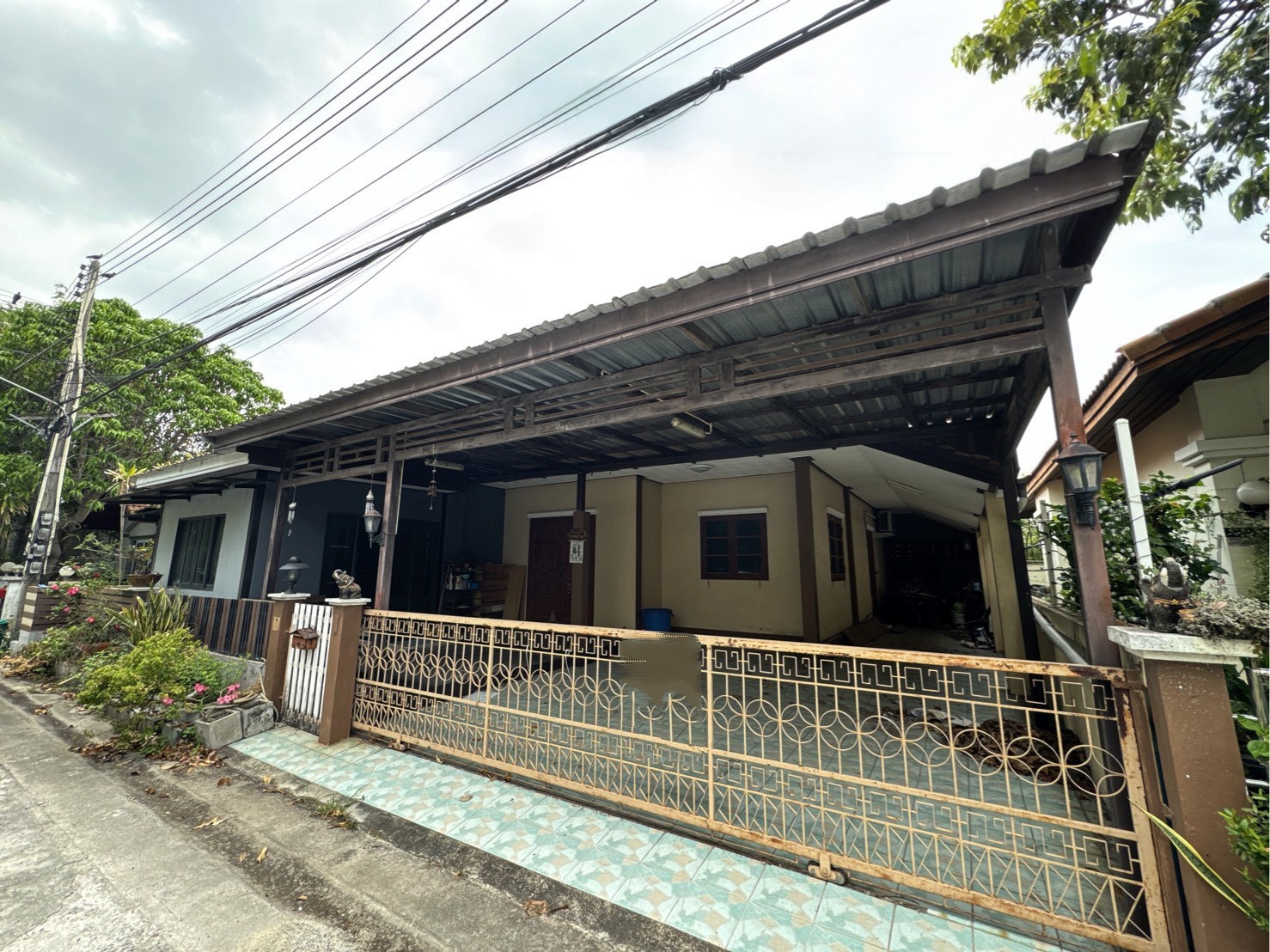 ประกาศฟรี! ซื้อ-ขาย-เช่า คอนโด บ้าน ทาวน์โฮม ที่ดิน และพื้นที่เชิงพาณิชย์ทั่วประเทศไทย ทุกทำเล ทุกงบประมาณ ไม่มีค่าใช้จ่าย ลงง่าย ขายไว เข้าถึงผู้ซื้อโดยตรง 2 247839pic1.jpg