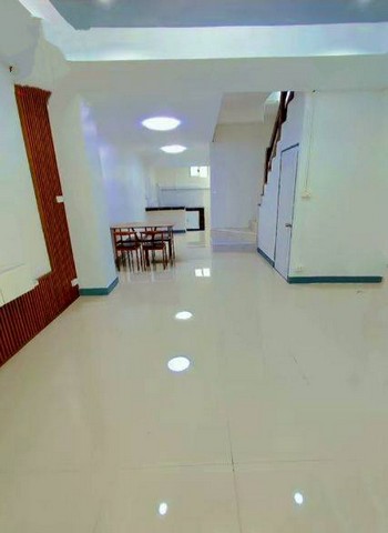 ประกาศฟรี! ซื้อ-ขาย-เช่า คอนโด บ้าน ทาวน์โฮม ที่ดิน และพื้นที่เชิงพาณิชย์ทั่วประเทศไทย ทุกทำเล ทุกงบประมาณ ไม่มีค่าใช้จ่าย ลงง่าย ขายไว เข้าถึงผู้ซื้อโดยตรง 4 247863pic3.jpg