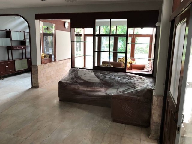 ประกาศฟรี! ซื้อ-ขาย-เช่า คอนโด บ้าน ทาวน์โฮม ที่ดิน และพื้นที่เชิงพาณิชย์ทั่วประเทศไทย ทุกทำเล ทุกงบประมาณ ไม่มีค่าใช้จ่าย ลงง่าย ขายไว เข้าถึงผู้ซื้อโดยตรง 5 511511pic4.jpg