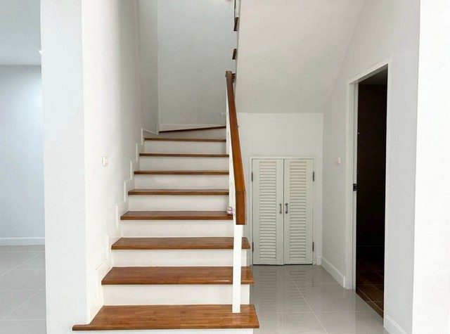 ประกาศฟรี! ซื้อ-ขาย-เช่า คอนโด บ้าน ทาวน์โฮม ที่ดิน และพื้นที่เชิงพาณิชย์ทั่วประเทศไทย ทุกทำเล ทุกงบประมาณ ไม่มีค่าใช้จ่าย ลงง่าย ขายไว เข้าถึงผู้ซื้อโดยตรง 5 295252pic4.jpg