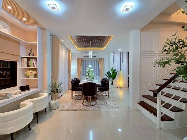 ประกาศฟรี! ซื้อ-ขาย-เช่า คอนโด บ้าน ทาวน์โฮม ที่ดิน และพื้นที่เชิงพาณิชย์ทั่วประเทศไทย ทุกทำเล ทุกงบประมาณ ไม่มีค่าใช้จ่าย ลงง่าย ขายไว เข้าถึงผู้ซื้อโดยตรง 4 295159pic3.jpg