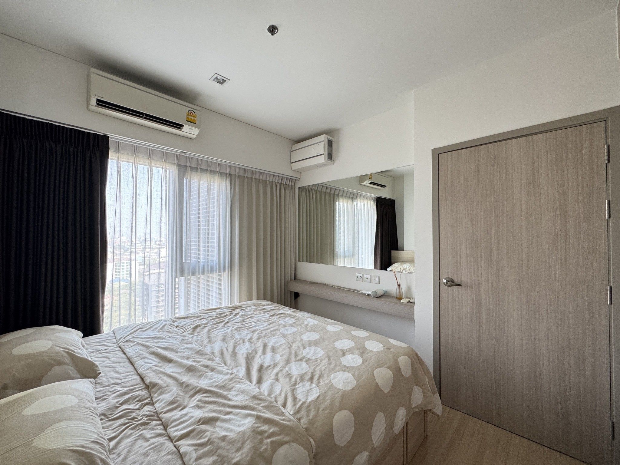 ประกาศฟรี! ซื้อ-ขาย-เช่า คอนโด บ้าน ทาวน์โฮม ที่ดิน และพื้นที่เชิงพาณิชย์ทั่วประเทศไทย ทุกทำเล ทุกงบประมาณ ไม่มีค่าใช้จ่าย ลงง่าย ขายไว เข้าถึงผู้ซื้อโดยตรง 5 511503pic4.jpg