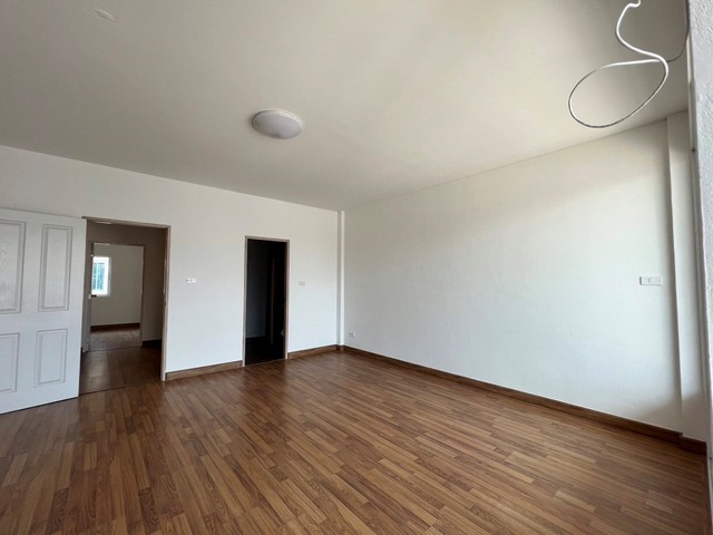 ประกาศฟรี! ซื้อ-ขาย-เช่า คอนโด บ้าน ทาวน์โฮม ที่ดิน และพื้นที่เชิงพาณิชย์ทั่วประเทศไทย ทุกทำเล ทุกงบประมาณ ไม่มีค่าใช้จ่าย ลงง่าย ขายไว เข้าถึงผู้ซื้อโดยตรง 3 249000pic2.jpg