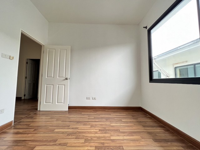 ประกาศฟรี! ซื้อ-ขาย-เช่า คอนโด บ้าน ทาวน์โฮม ที่ดิน และพื้นที่เชิงพาณิชย์ทั่วประเทศไทย ทุกทำเล ทุกงบประมาณ ไม่มีค่าใช้จ่าย ลงง่าย ขายไว เข้าถึงผู้ซื้อโดยตรง 4 248998pic3.jpg