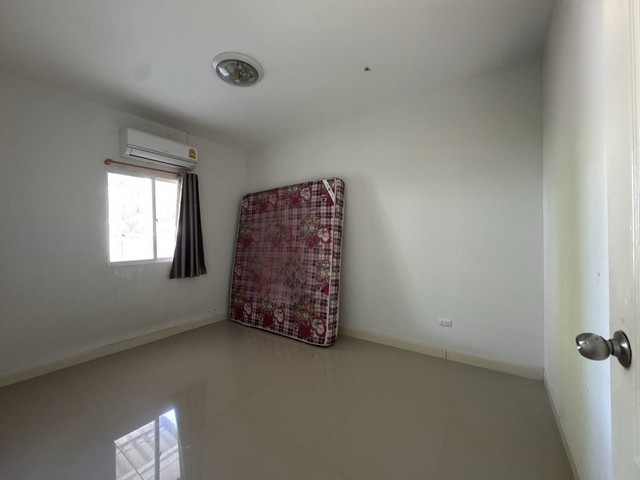 ประกาศฟรี! ซื้อ-ขาย-เช่า คอนโด บ้าน ทาวน์โฮม ที่ดิน และพื้นที่เชิงพาณิชย์ทั่วประเทศไทย ทุกทำเล ทุกงบประมาณ ไม่มีค่าใช้จ่าย ลงง่าย ขายไว เข้าถึงผู้ซื้อโดยตรง 5 248981pic4.jpg