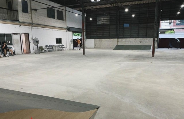 ประกาศฟรี! ซื้อ-ขาย-เช่า คอนโด บ้าน ทาวน์โฮม ที่ดิน และพื้นที่เชิงพาณิชย์ทั่วประเทศไทย ทุกทำเล ทุกงบประมาณ ไม่มีค่าใช้จ่าย ลงง่าย ขายไว เข้าถึงผู้ซื้อโดยตรง 3 273480pic2.jpg