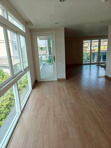 ประกาศฟรี! ซื้อ-ขาย-เช่า คอนโด บ้าน ทาวน์โฮม ที่ดิน และพื้นที่เชิงพาณิชย์ทั่วประเทศไทย ทุกทำเล ทุกงบประมาณ ไม่มีค่าใช้จ่าย ลงง่าย ขายไว เข้าถึงผู้ซื้อโดยตรง 4 249142pic3.jpg