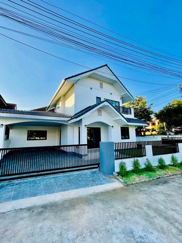 ประกาศฟรี! ซื้อ-ขาย-เช่า คอนโด บ้าน ทาวน์โฮม ที่ดิน และพื้นที่เชิงพาณิชย์ทั่วประเทศไทย ทุกทำเล ทุกงบประมาณ ไม่มีค่าใช้จ่าย ลงง่าย ขายไว เข้าถึงผู้ซื้อโดยตรง 2 249130pic1.jpg