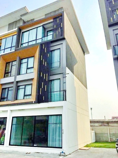 ประกาศฟรี! ซื้อ-ขาย-เช่า คอนโด บ้าน ทาวน์โฮม ที่ดิน และพื้นที่เชิงพาณิชย์ทั่วประเทศไทย ทุกทำเล ทุกงบประมาณ ไม่มีค่าใช้จ่าย ลงง่าย ขายไว เข้าถึงผู้ซื้อโดยตรง 3 313770pic2.jpg