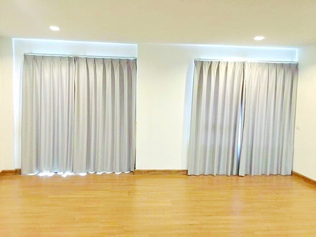 ประกาศฟรี! ซื้อ-ขาย-เช่า คอนโด บ้าน ทาวน์โฮม ที่ดิน และพื้นที่เชิงพาณิชย์ทั่วประเทศไทย ทุกทำเล ทุกงบประมาณ ไม่มีค่าใช้จ่าย ลงง่าย ขายไว เข้าถึงผู้ซื้อโดยตรง 5 313770pic4.jpg