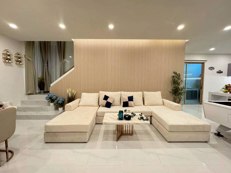 ประกาศฟรี! ซื้อ-ขาย-เช่า คอนโด บ้าน ทาวน์โฮม ที่ดิน และพื้นที่เชิงพาณิชย์ทั่วประเทศไทย ทุกทำเล ทุกงบประมาณ ไม่มีค่าใช้จ่าย ลงง่าย ขายไว เข้าถึงผู้ซื้อโดยตรง 5 313865pic4.jpg