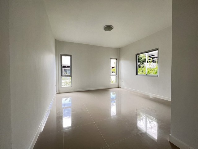 ประกาศฟรี! ซื้อ-ขาย-เช่า คอนโด บ้าน ทาวน์โฮม ที่ดิน และพื้นที่เชิงพาณิชย์ทั่วประเทศไทย ทุกทำเล ทุกงบประมาณ ไม่มีค่าใช้จ่าย ลงง่าย ขายไว เข้าถึงผู้ซื้อโดยตรง 5 249082pic4.jpg