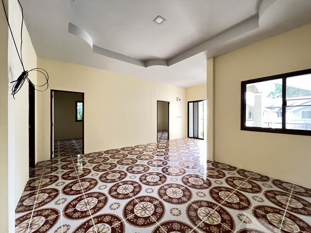 ประกาศฟรี! ซื้อ-ขาย-เช่า คอนโด บ้าน ทาวน์โฮม ที่ดิน และพื้นที่เชิงพาณิชย์ทั่วประเทศไทย ทุกทำเล ทุกงบประมาณ ไม่มีค่าใช้จ่าย ลงง่าย ขายไว เข้าถึงผู้ซื้อโดยตรง 5 249008pic4.jpg