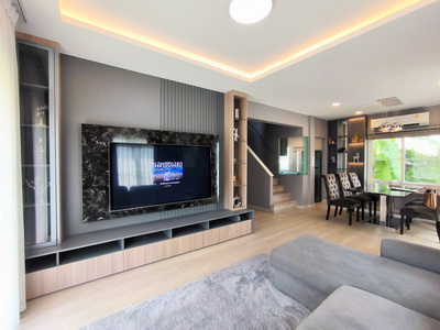 ประกาศฟรี! ซื้อ-ขาย-เช่า คอนโด บ้าน ทาวน์โฮม ที่ดิน และพื้นที่เชิงพาณิชย์ทั่วประเทศไทย ทุกทำเล ทุกงบประมาณ ไม่มีค่าใช้จ่าย ลงง่าย ขายไว เข้าถึงผู้ซื้อโดยตรง 4 293689pic3.jpg