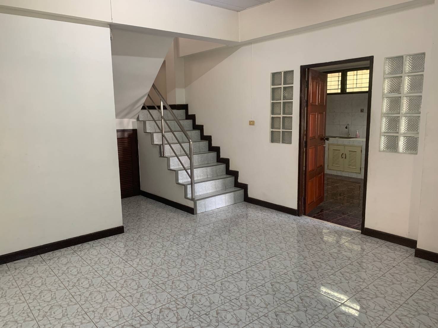 ประกาศฟรี! ซื้อ-ขาย-เช่า คอนโด บ้าน ทาวน์โฮม ที่ดิน และพื้นที่เชิงพาณิชย์ทั่วประเทศไทย ทุกทำเล ทุกงบประมาณ ไม่มีค่าใช้จ่าย ลงง่าย ขายไว เข้าถึงผู้ซื้อโดยตรง 6 S__5931026.jpg