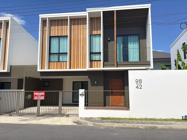 ประกาศฟรี! ซื้อ-ขาย-เช่า คอนโด บ้าน ทาวน์โฮม ที่ดิน และพื้นที่เชิงพาณิชย์ทั่วประเทศไทย ทุกทำเล ทุกงบประมาณ ไม่มีค่าใช้จ่าย ลงง่าย ขายไว เข้าถึงผู้ซื้อโดยตรง 2 511707pic1.jpg