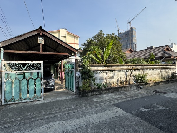 ประกาศฟรี! ซื้อ-ขาย-เช่า คอนโด บ้าน ทาวน์โฮม ที่ดิน และพื้นที่เชิงพาณิชย์ทั่วประเทศไทย ทุกทำเล ทุกงบประมาณ ไม่มีค่าใช้จ่าย ลงง่าย ขายไว เข้าถึงผู้ซื้อโดยตรง 2 511699pic1.jpg