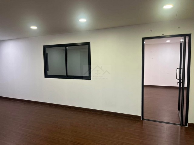 ประกาศฟรี! ซื้อ-ขาย-เช่า คอนโด บ้าน ทาวน์โฮม ที่ดิน และพื้นที่เชิงพาณิชย์ทั่วประเทศไทย ทุกทำเล ทุกงบประมาณ ไม่มีค่าใช้จ่าย ลงง่าย ขายไว เข้าถึงผู้ซื้อโดยตรง 4 511114pic3.jpg