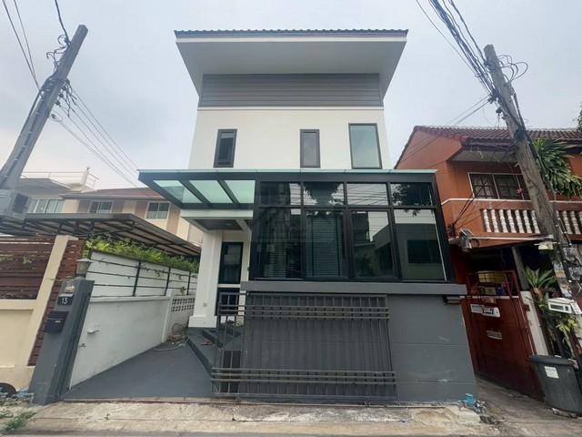 ประกาศฟรี! ซื้อ-ขาย-เช่า คอนโด บ้าน ทาวน์โฮม ที่ดิน และพื้นที่เชิงพาณิชย์ทั่วประเทศไทย ทุกทำเล ทุกงบประมาณ ไม่มีค่าใช้จ่าย ลงง่าย ขายไว เข้าถึงผู้ซื้อโดยตรง 5 511094pic4.jpg