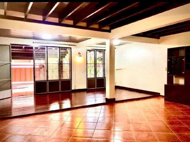 ประกาศฟรี! ซื้อ-ขาย-เช่า คอนโด บ้าน ทาวน์โฮม ที่ดิน และพื้นที่เชิงพาณิชย์ทั่วประเทศไทย ทุกทำเล ทุกงบประมาณ ไม่มีค่าใช้จ่าย ลงง่าย ขายไว เข้าถึงผู้ซื้อโดยตรง 3 511082pic2.jpg