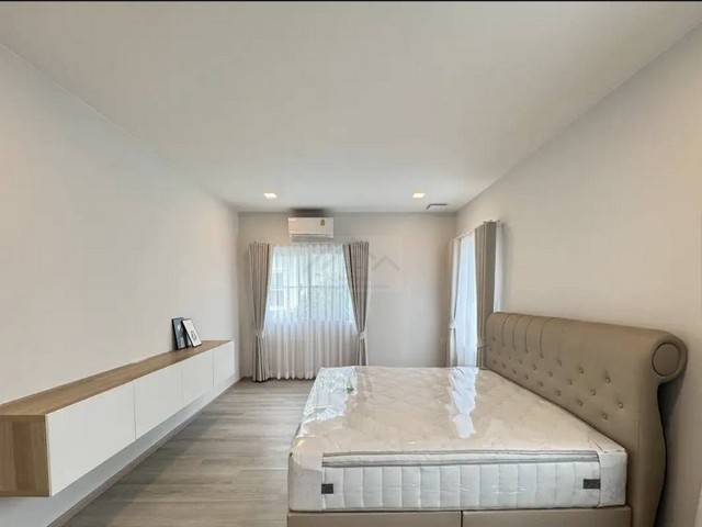 ประกาศฟรี! ซื้อ-ขาย-เช่า คอนโด บ้าน ทาวน์โฮม ที่ดิน และพื้นที่เชิงพาณิชย์ทั่วประเทศไทย ทุกทำเล ทุกงบประมาณ ไม่มีค่าใช้จ่าย ลงง่าย ขายไว เข้าถึงผู้ซื้อโดยตรง 5 511811pic4.jpg