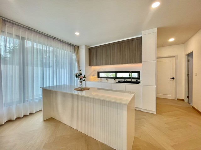 ประกาศฟรี! ซื้อ-ขาย-เช่า คอนโด บ้าน ทาวน์โฮม ที่ดิน และพื้นที่เชิงพาณิชย์ทั่วประเทศไทย ทุกทำเล ทุกงบประมาณ ไม่มีค่าใช้จ่าย ลงง่าย ขายไว เข้าถึงผู้ซื้อโดยตรง 5 497942pic4.jpg