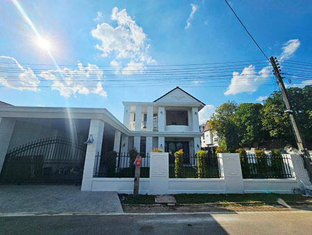 ประกาศฟรี! ซื้อ-ขาย-เช่า คอนโด บ้าน ทาวน์โฮม ที่ดิน และพื้นที่เชิงพาณิชย์ทั่วประเทศไทย ทุกทำเล ทุกงบประมาณ ไม่มีค่าใช้จ่าย ลงง่าย ขายไว เข้าถึงผู้ซื้อโดยตรง 2 313536pic1.jpg