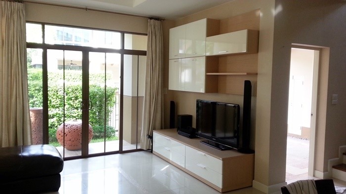 ประกาศฟรี! ซื้อ-ขาย-เช่า คอนโด บ้าน ทาวน์โฮม ที่ดิน และพื้นที่เชิงพาณิชย์ทั่วประเทศไทย ทุกทำเล ทุกงบประมาณ ไม่มีค่าใช้จ่าย ลงง่าย ขายไว เข้าถึงผู้ซื้อโดยตรง 5 313962pic4.jpg